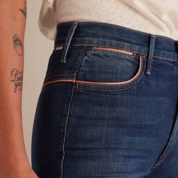 MOTHER The Snap Hustler Ankle Jeans - Picture 2 of 13